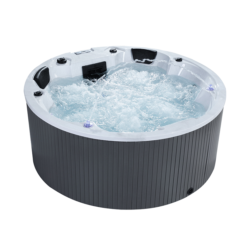 Vasca Idromassaggio Freestandi - Hot Tub recensione e prezzo