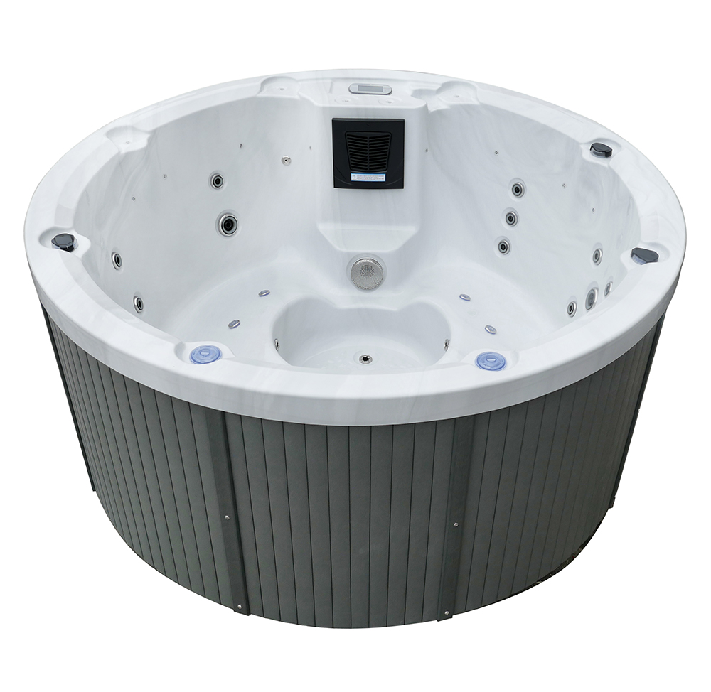 Vasca Idromassaggio da Esterno - Hot Tub recensione e prezzo